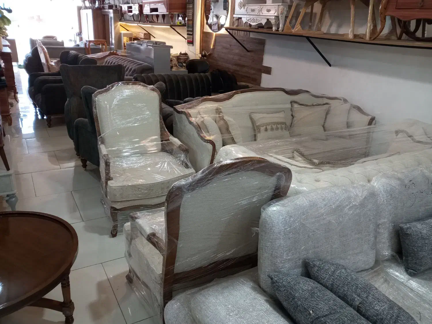 مبل فرانسوی 8 نفره|مبلمان خانگی و میز عسلی|سیرجان, |دیوار