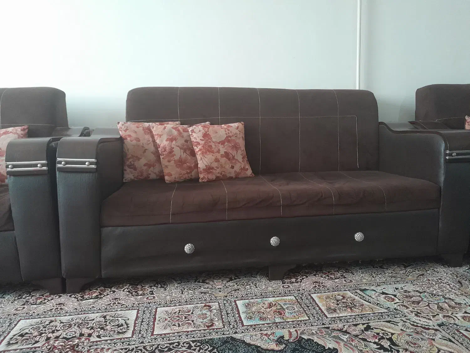 مبل راحتی|مبلمان خانگی و میز عسلی|رشت, حومه رشت|دیوار