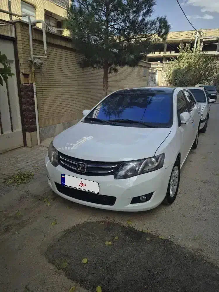 اریو مدل 97|خودرو سواری و وانت|شاهین‌شهر, شهرک منازل چوبی|دیوار