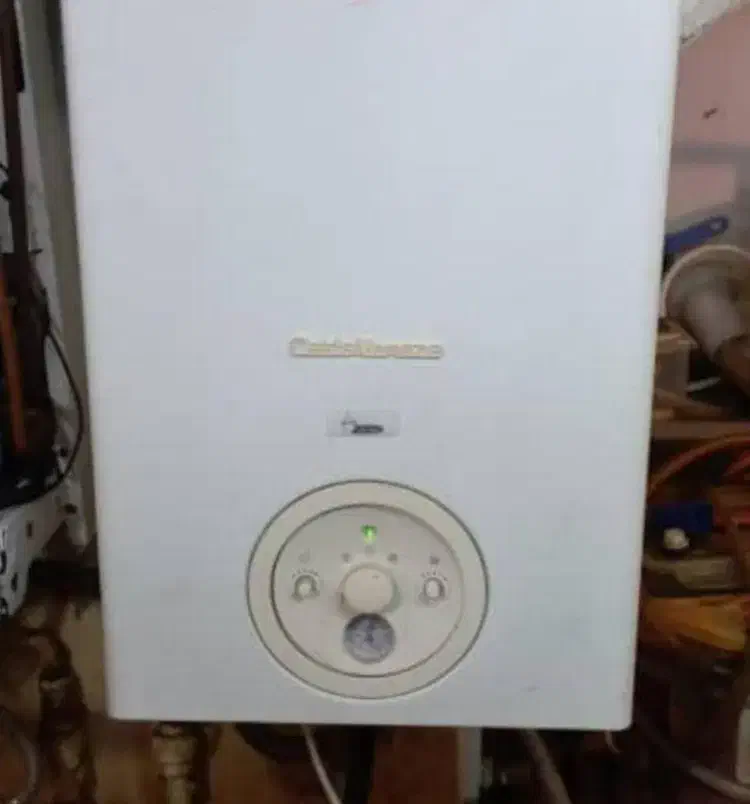 پکیج بوتان کالدا ونزیا|آبگرمکن، پکیج، شوفاژ|بندر انزلی, پردیس|دیوار