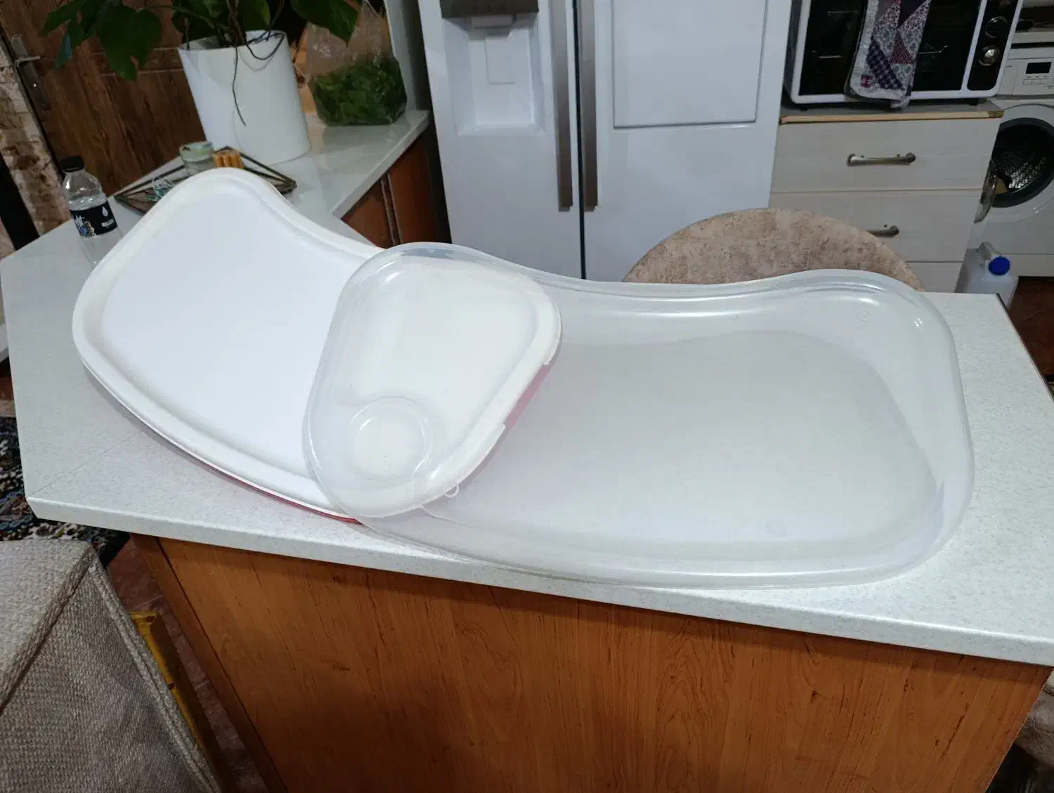 صندلی غذا خارجی|تخت و صندلی بچه|بندر انزلی, معلم|دیوار