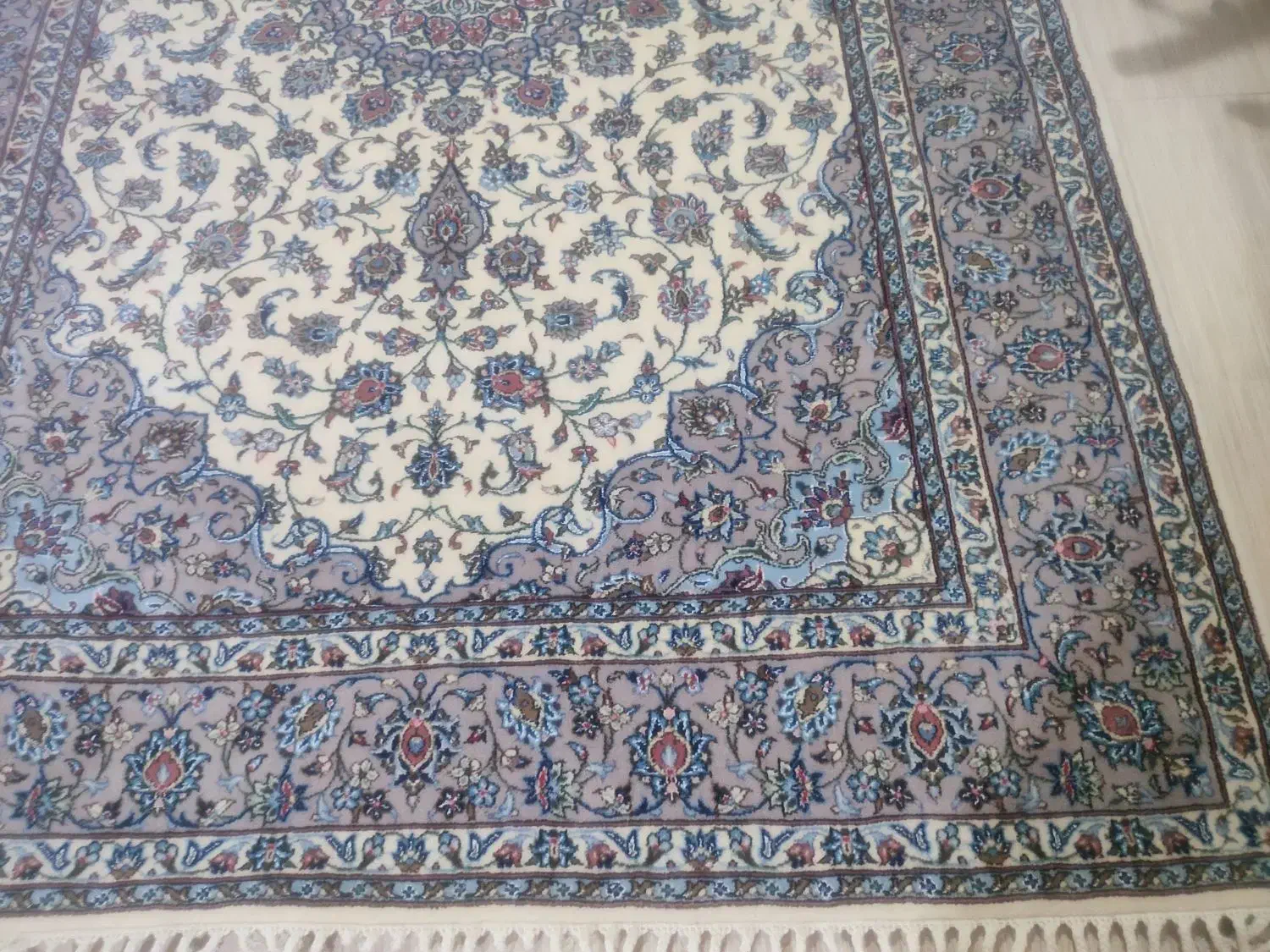 فرش دستباف|فرش|اصفهان, برلیان|دیوار