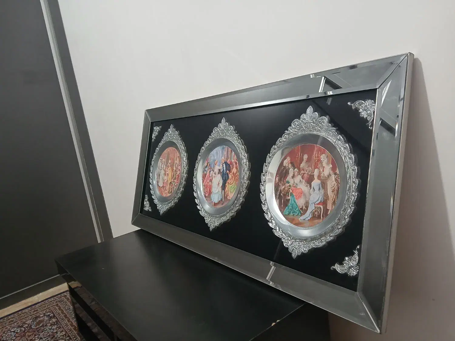 تابلو|تابلو، نقاشی، عکس|میانه, |دیوار