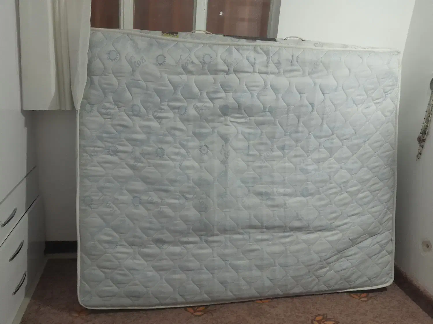 تشک|تشک تختخواب|مریوان, |دیوار