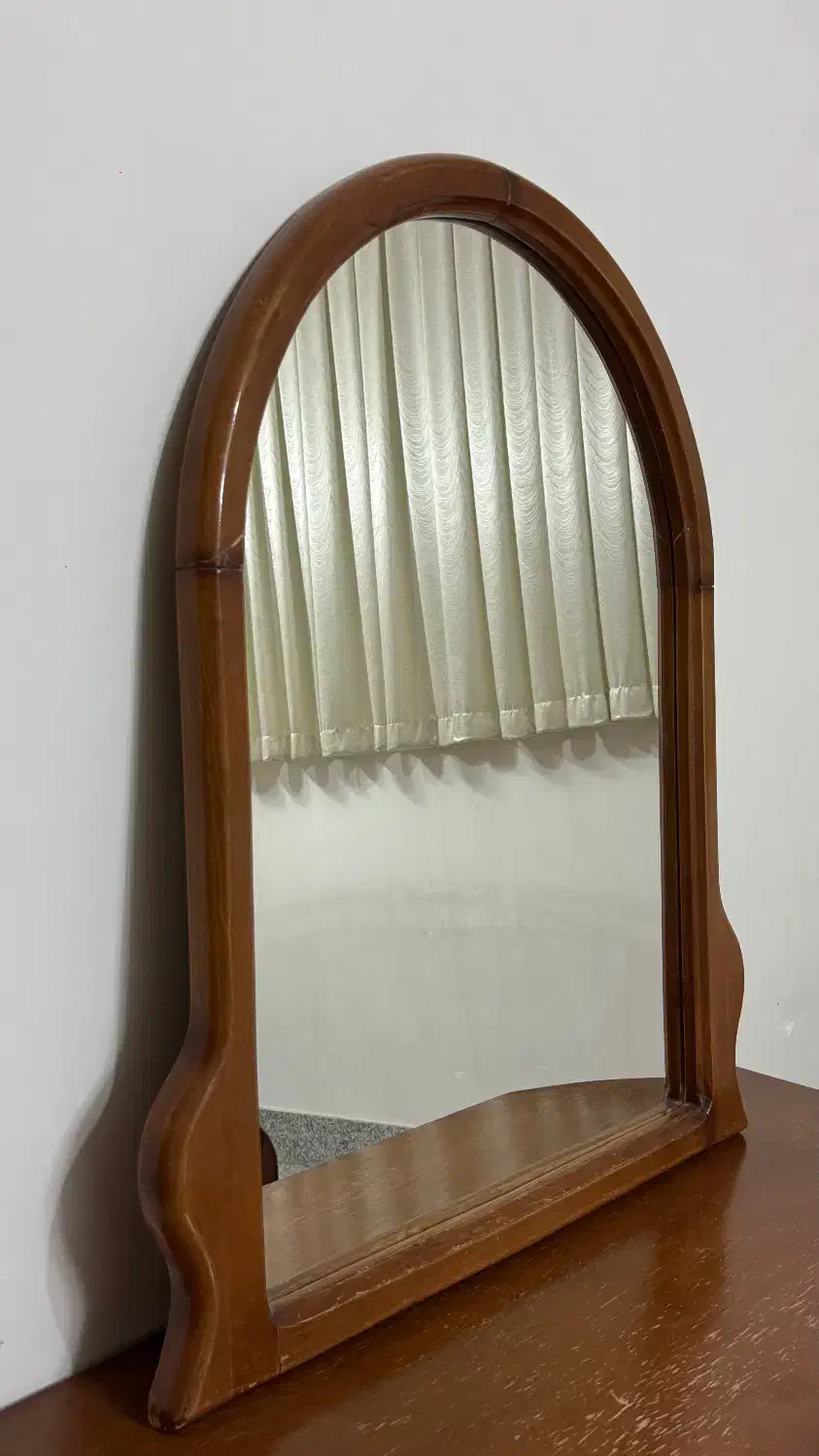 میز اینه|بوفه، ویترین، کنسول|ایوانکی, |دیوار