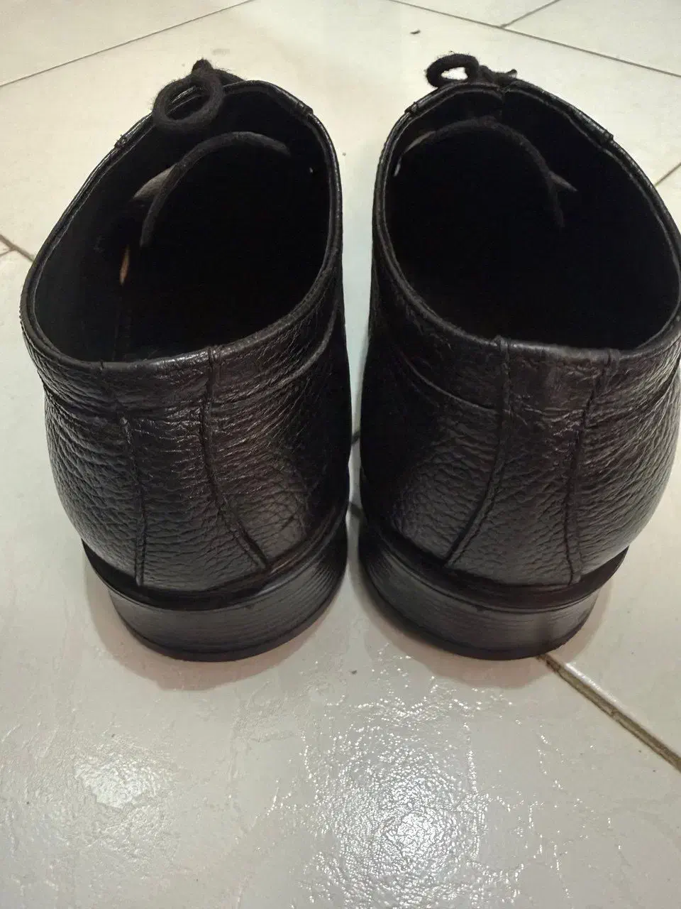 کفش|کیف، کفش، کمربند|کرج, عظیمیه|دیوار