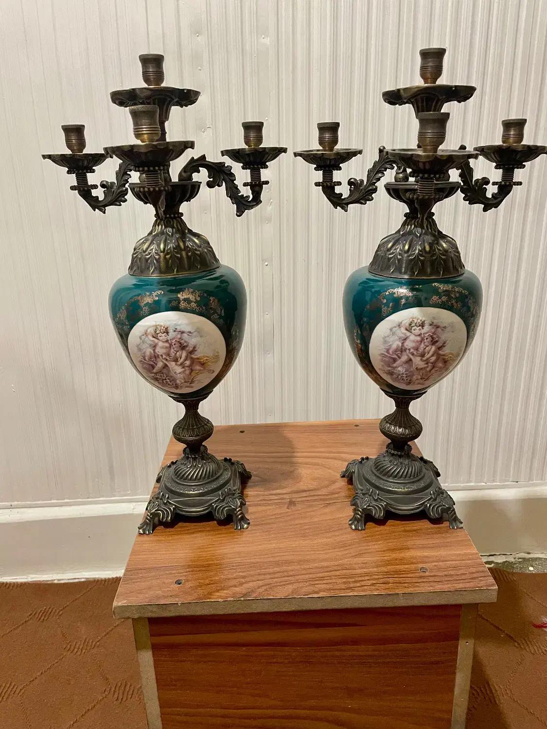 شمعدان برنزی|لوستر و چراغ آویز|تبریز, |دیوار