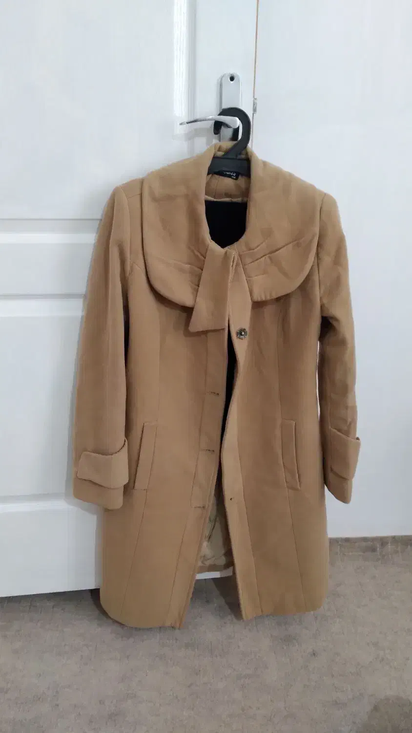 کاپشن و پالتو تمیز در حدنو|لباس|نهاوند, |دیوار