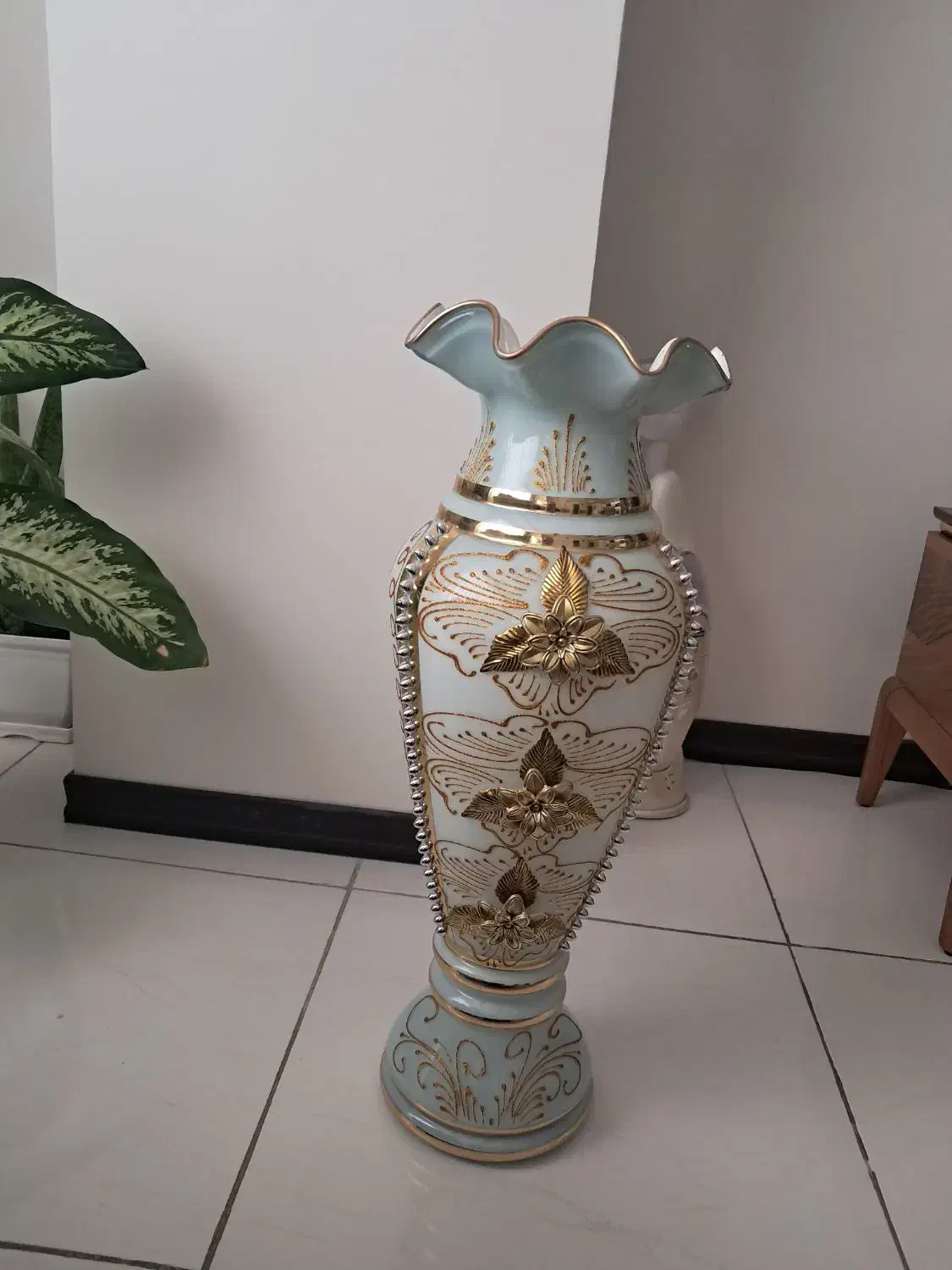 گلدان  دکوری شیشه ای شیپور|صنایع دستی و سایر لوازم تزئینی|کرج, گلشهر|دیوار