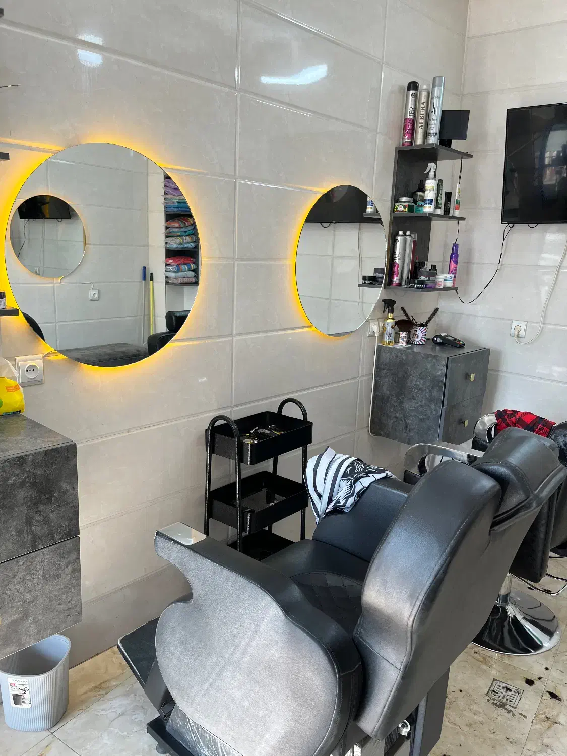 همکار خوب و منظم|استخدام درمانی، زیبایی، بهداشتی|لنگرود, |دیوار