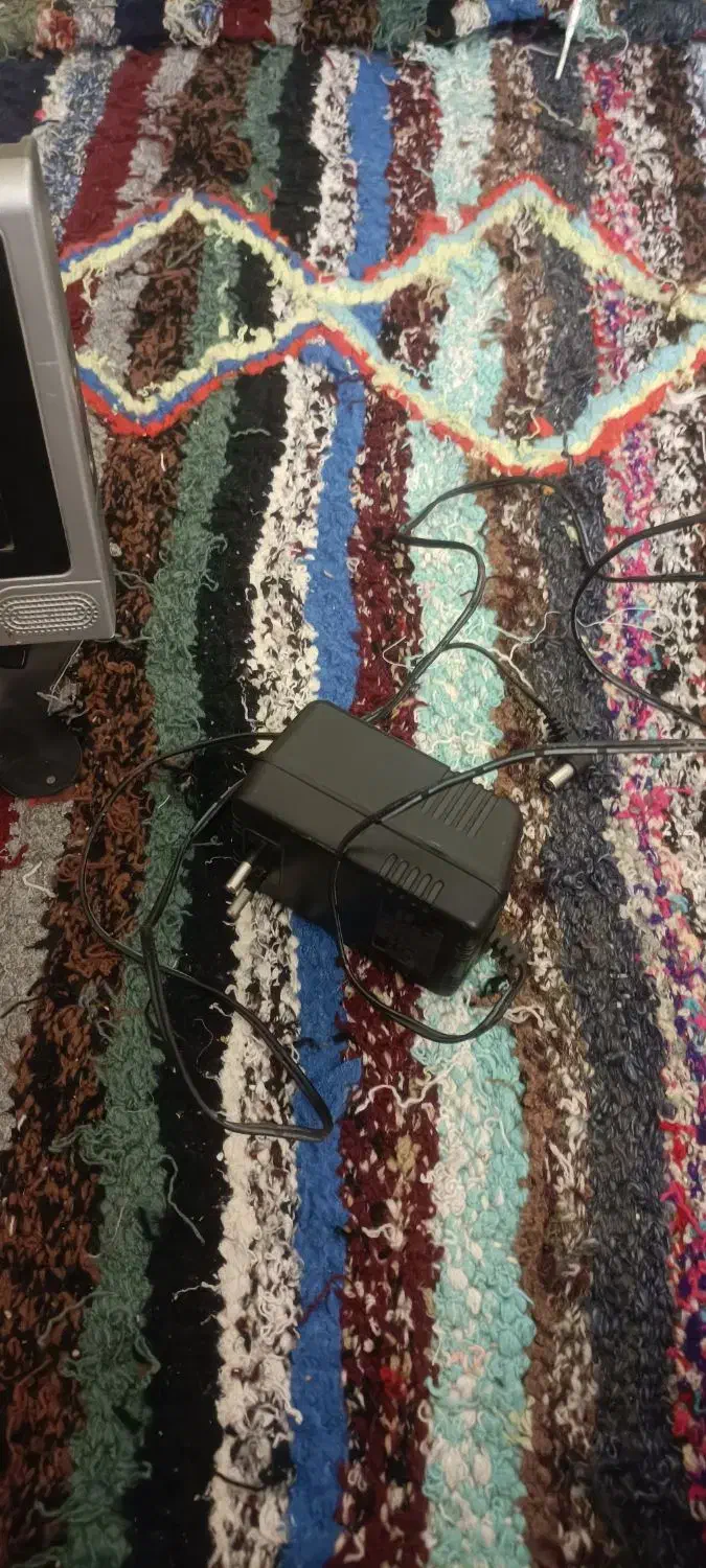 یک عدد تلوزیون به فروش میرسد|تلویزیون و پروژکتور|شاهینشهر, شهرک گلدیس|دیوار