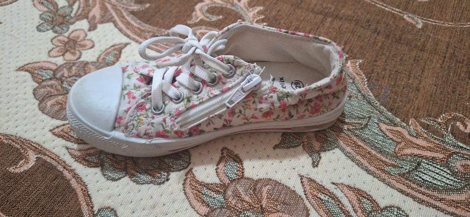 کفش بچگانه|کفش و لباس بچه|کرمانشاه, |دیوار