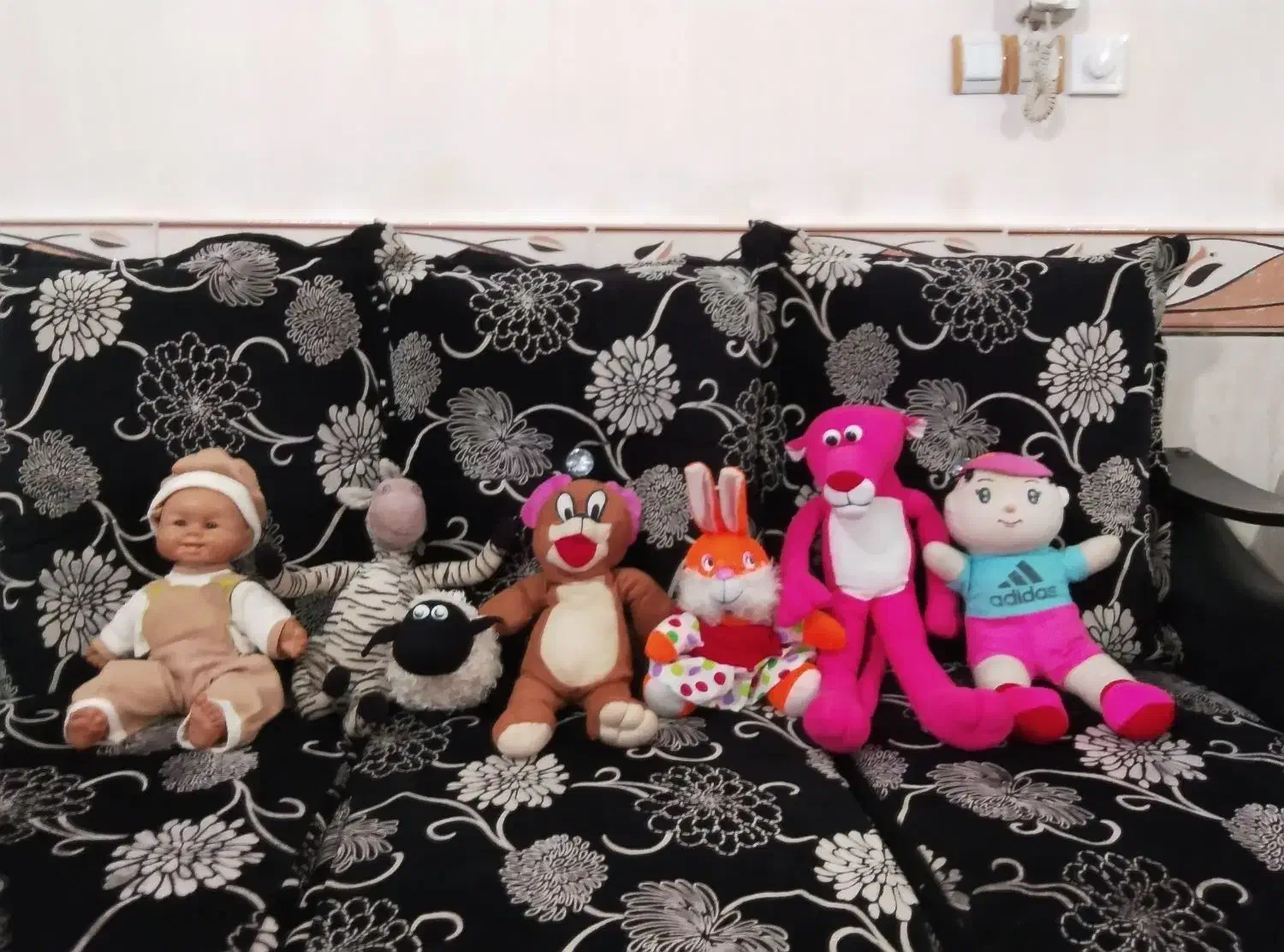 عروسک های زیبا|اسباب‌‌بازی|رامیان, |دیوار