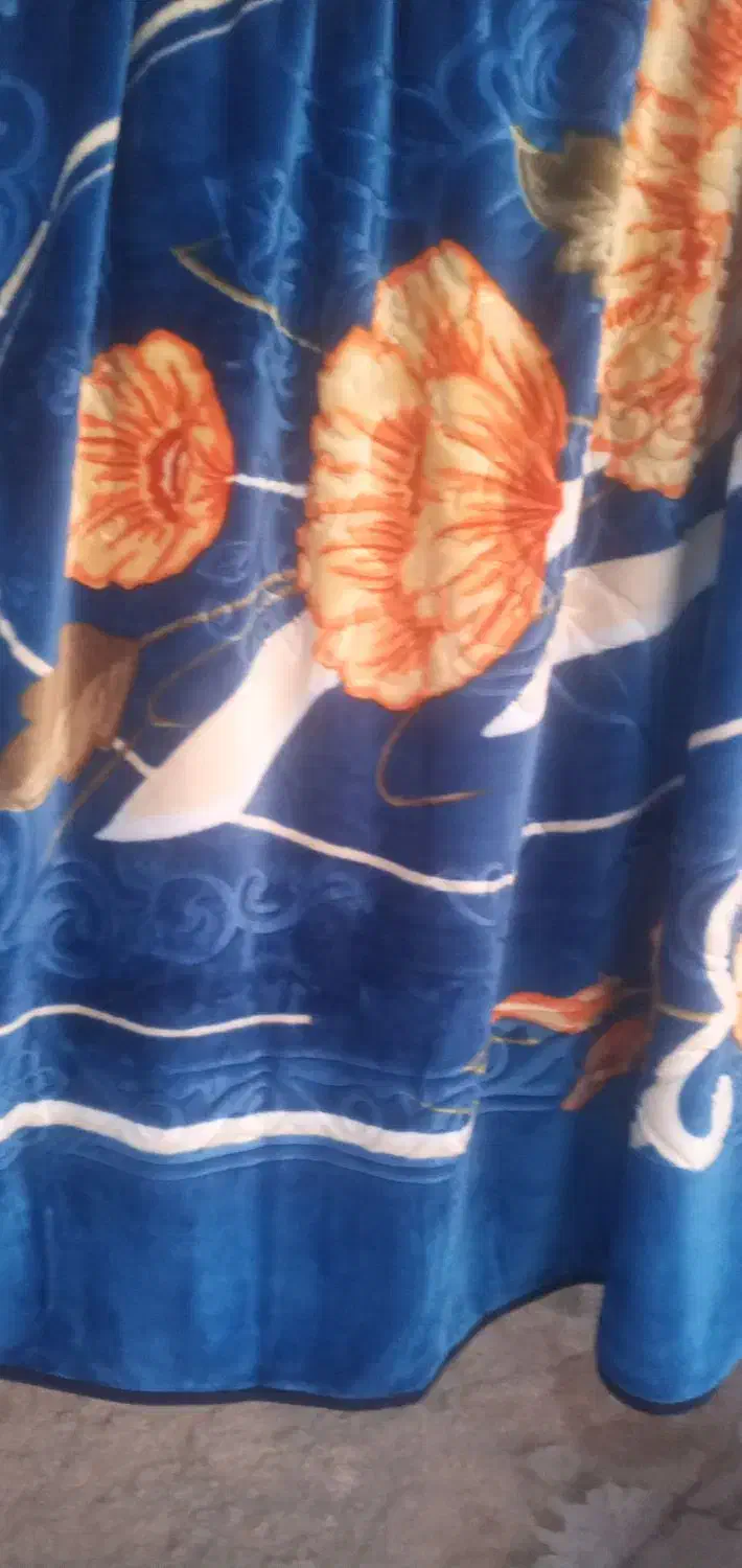 پتو زیر گوشی دوشک|رختخواب، بالش، پتو|دهدشت, |دیوار