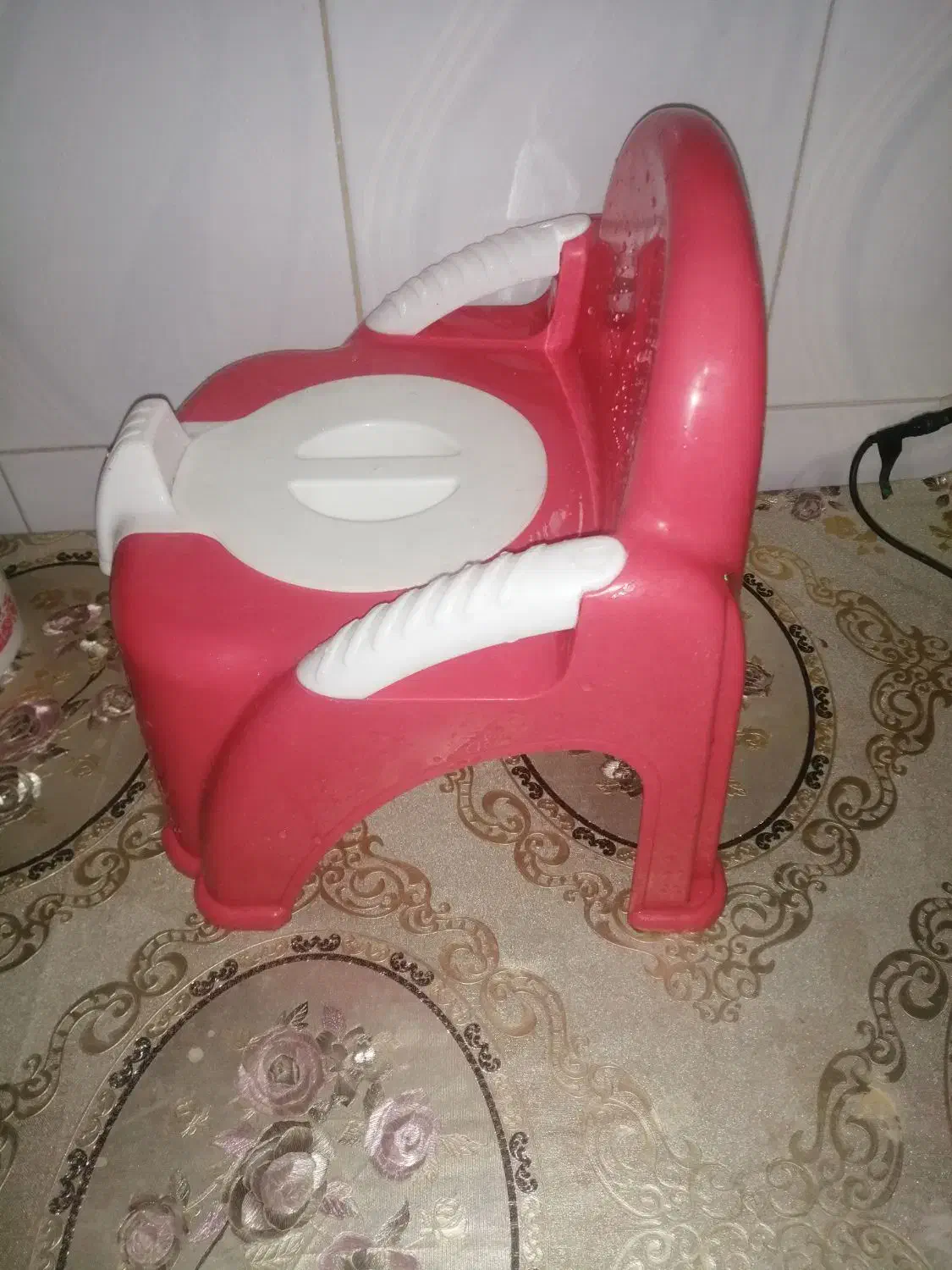 توالت فرنگی کودک|لوازم سرویس بهداشتی|قوچان, |دیوار