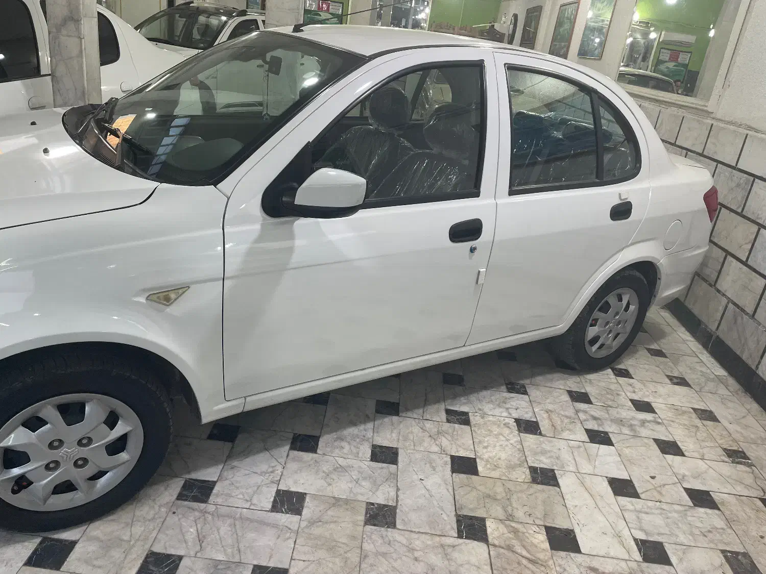 ساینا ۴۰۳|خودرو سواری و وانت|رشت, شهرک شهید مفتح|دیوار