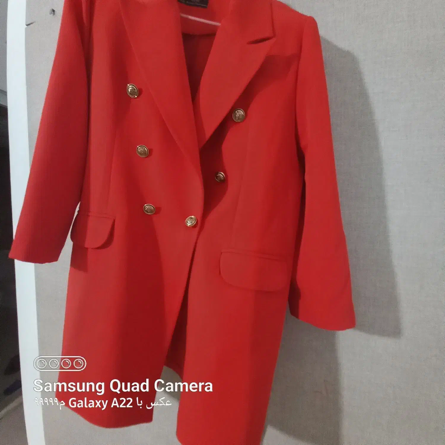 کت تک|لباس|شیراز, معالی‌آباد|دیوار