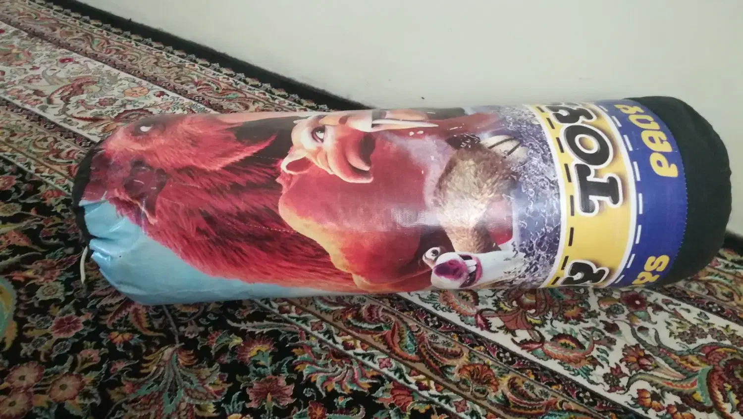 کیسه بوکس و فوتبال دستی|اسباب‌بازی بچه|شیراز, فرهنگ شهر|دیوار