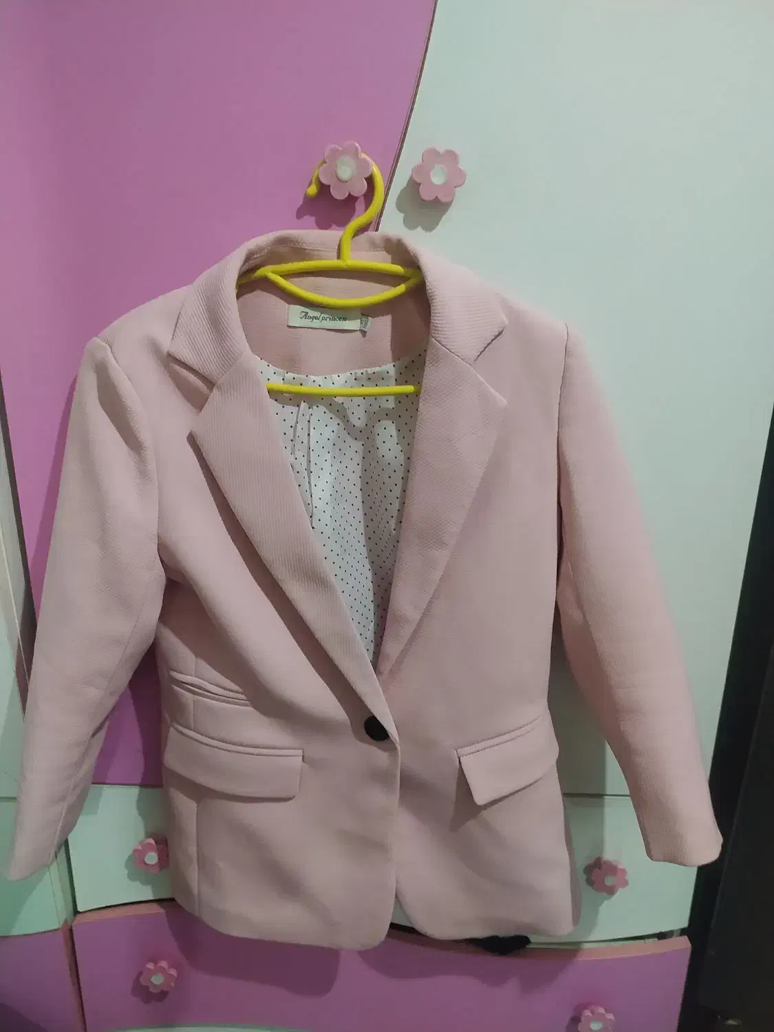 کت مجلسی|لباس|کازرون, |دیوار