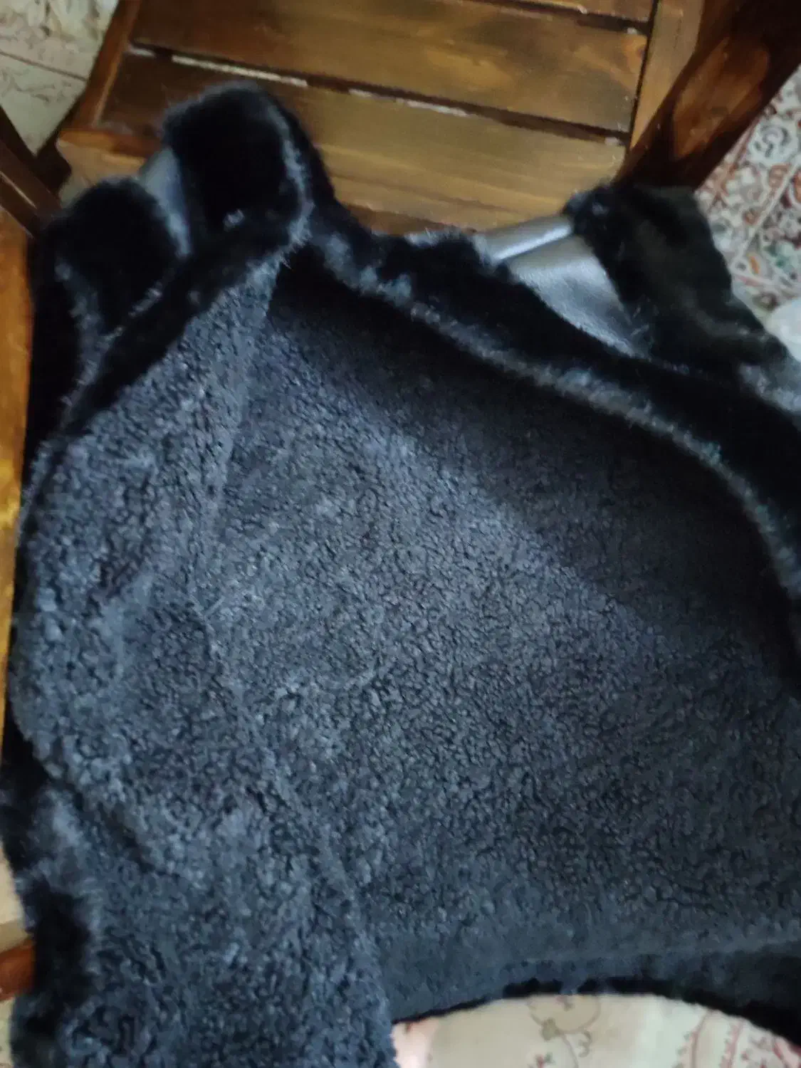 جیلقه|لباس|کوهسار (البرز), |دیوار