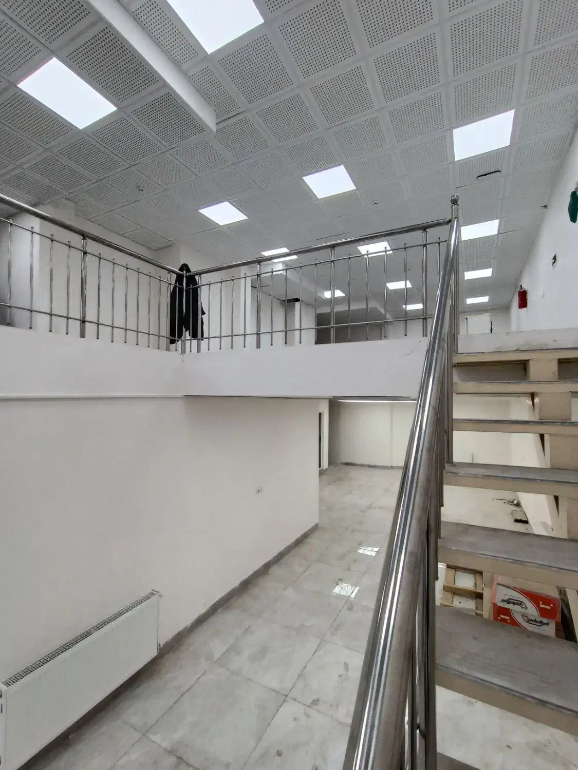 اجاره تجاری /۲۰۰ متری /دوبلکس مرکز شهر|اجارهٔ مغازه و غرفه|زاهدان, |دیوار