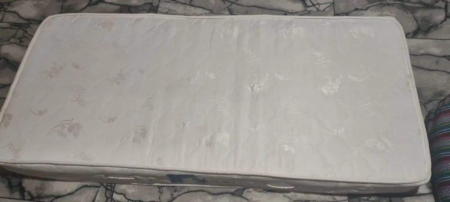 تشک رویال|تشک تختخواب|چهارباغ, |دیوار