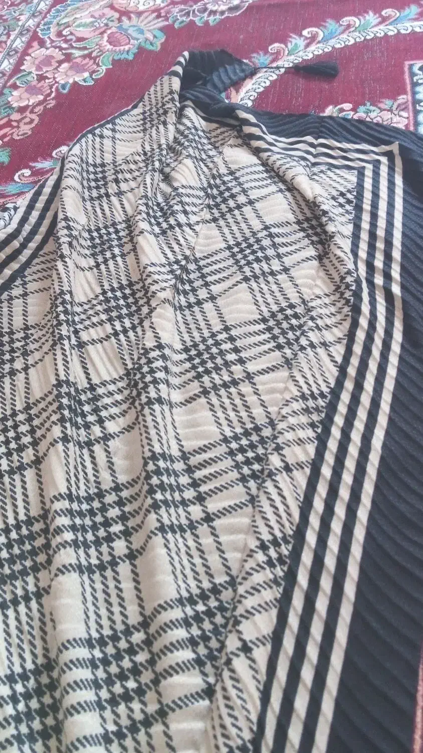 شال|لباس|لردگان, |دیوار