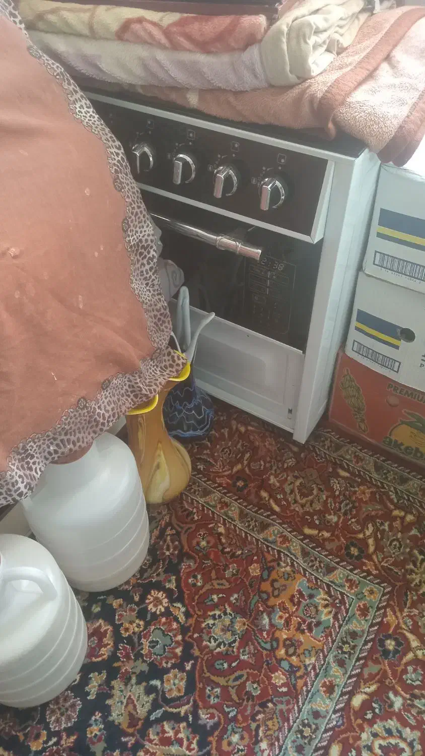 گاز ۵ شعله نو|اجاق گاز و لوازم برقی پخت‌وپز|سنندج, |دیوار