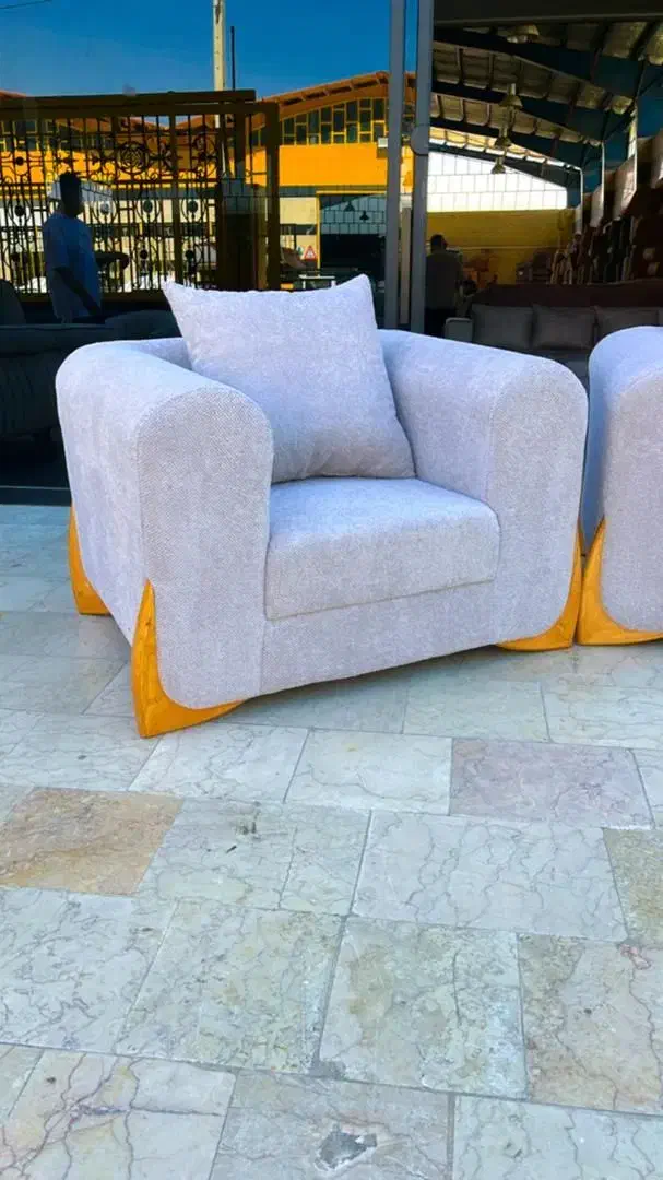 یک انتخاب خاص با مبلمان ناب /رنگ سال|مبلمان خانگی و میز عسلی|شیراز, بازار|دیوار