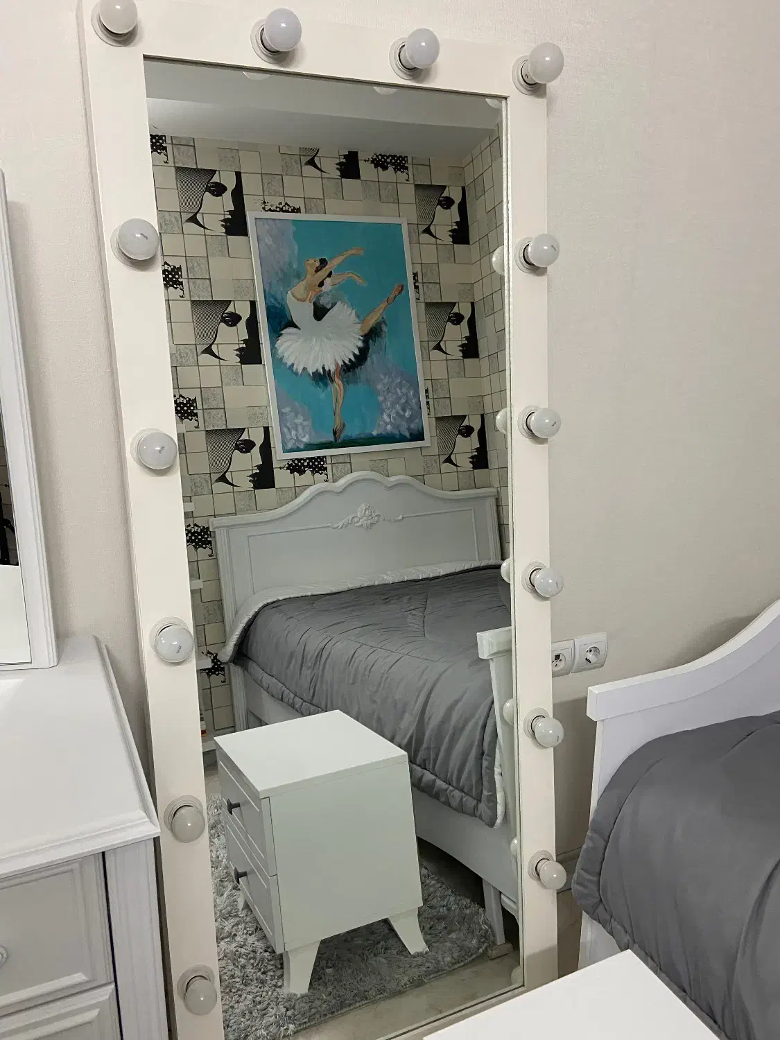 آیینه قدی|آینه|ری, دولت‌آباد|دیوار