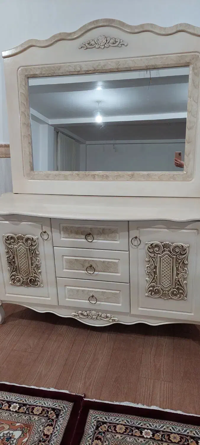 کنسول نووتمیز|بوفه، ویترین، کنسول|اردبیل, |دیوار