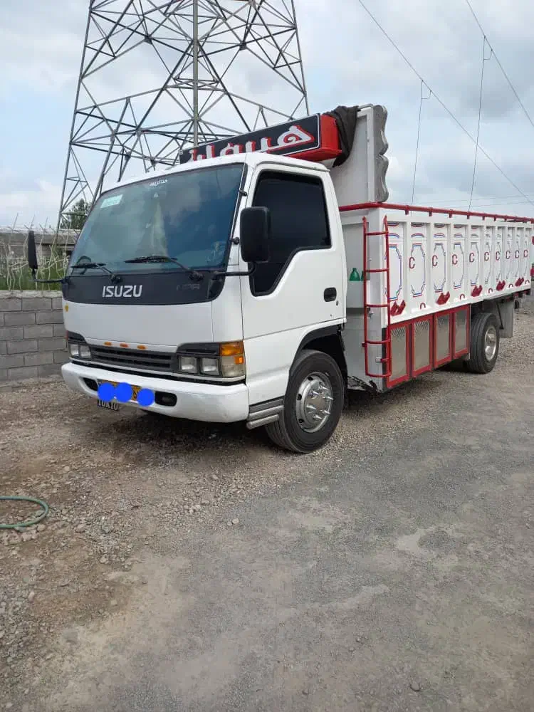 ایسوزو‌ ۶تن‌ ۸۳‌ ژاپنی|خودرو سنگین|امامزاده عبدالله, |دیوار