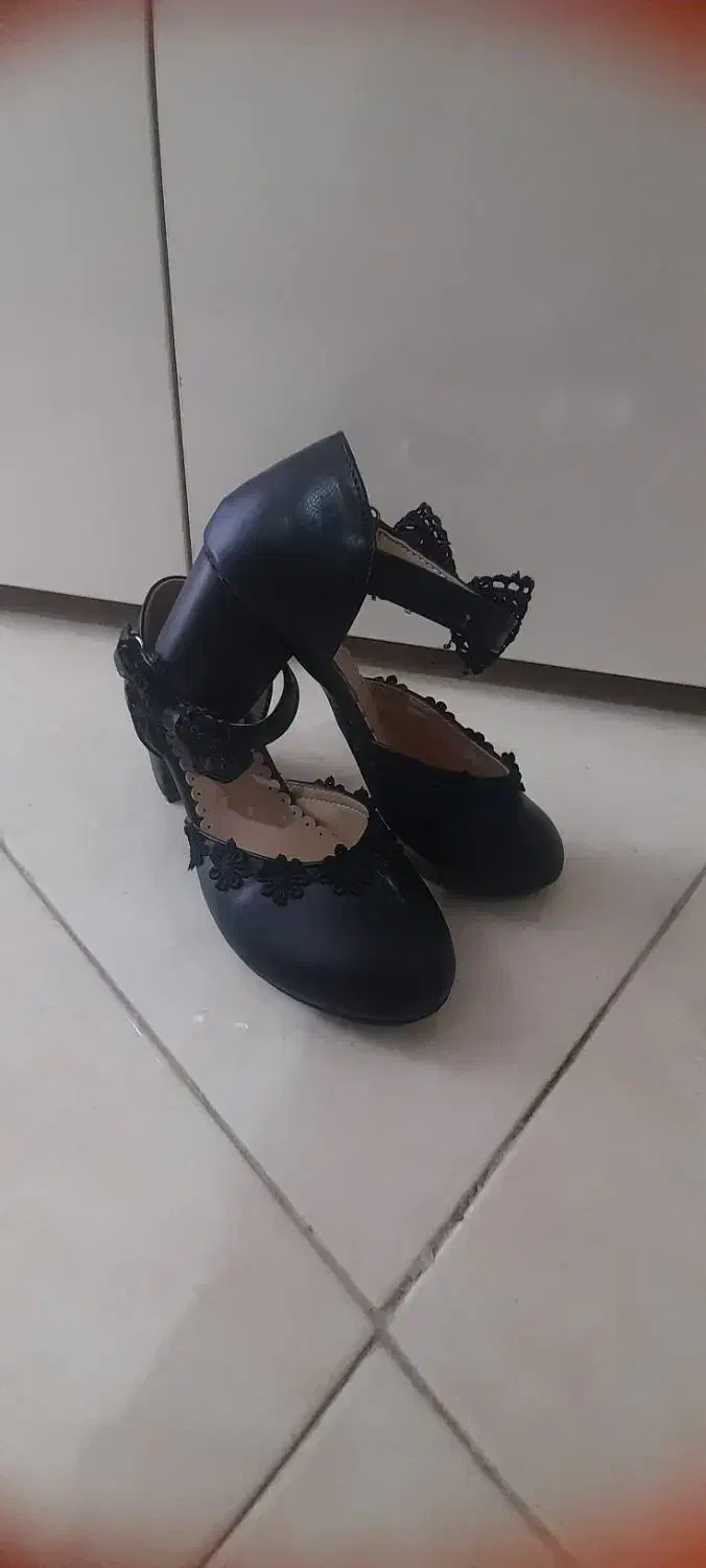 کفش اسپرت و پوتین|کفش و لباس بچه|اهر, |دیوار