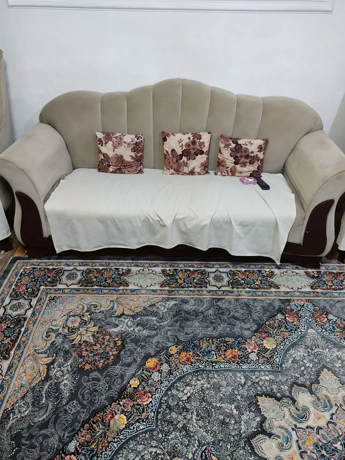 مبل|مبلمان خانگی و میز عسلی|رشت, ولکس|دیوار