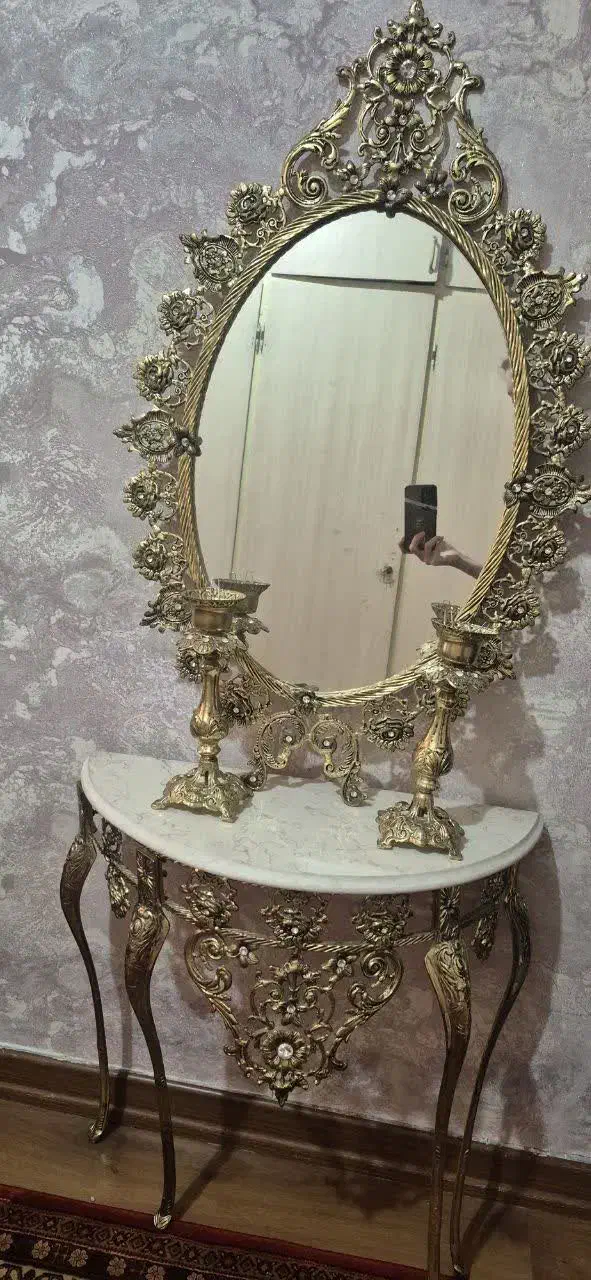 آینه و شمعدان برنجی|بوفه، ویترین، کنسول|اسلامشهر, زرافشان|دیوار