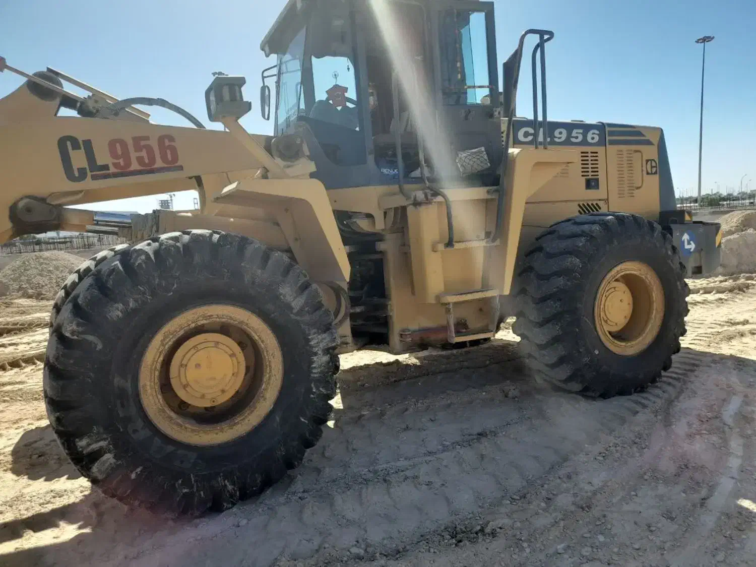 لودرCL956|خودرو سنگین|اهواز, بعثت|دیوار