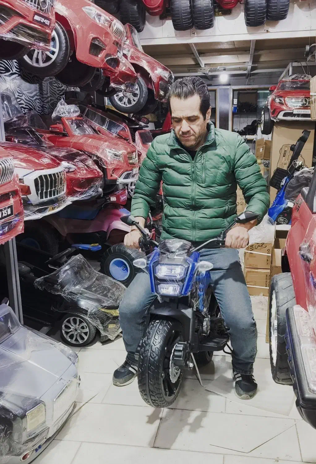 بزرگترین مرجع موتور و ماشین شارژی،اقساطی.بدون سود|اسباب‌‌بازی|تاکستان, |دیوار