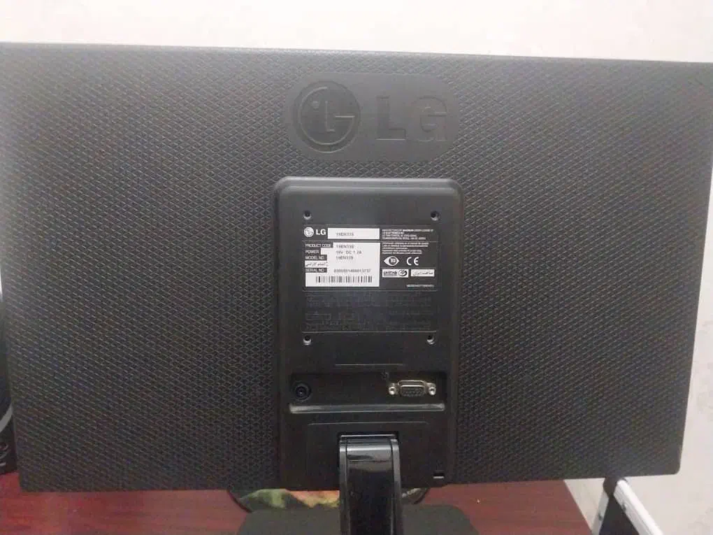 مانیتور ال جی|قطعات و لوازم جانبی رایانه|مرند, |دیوار