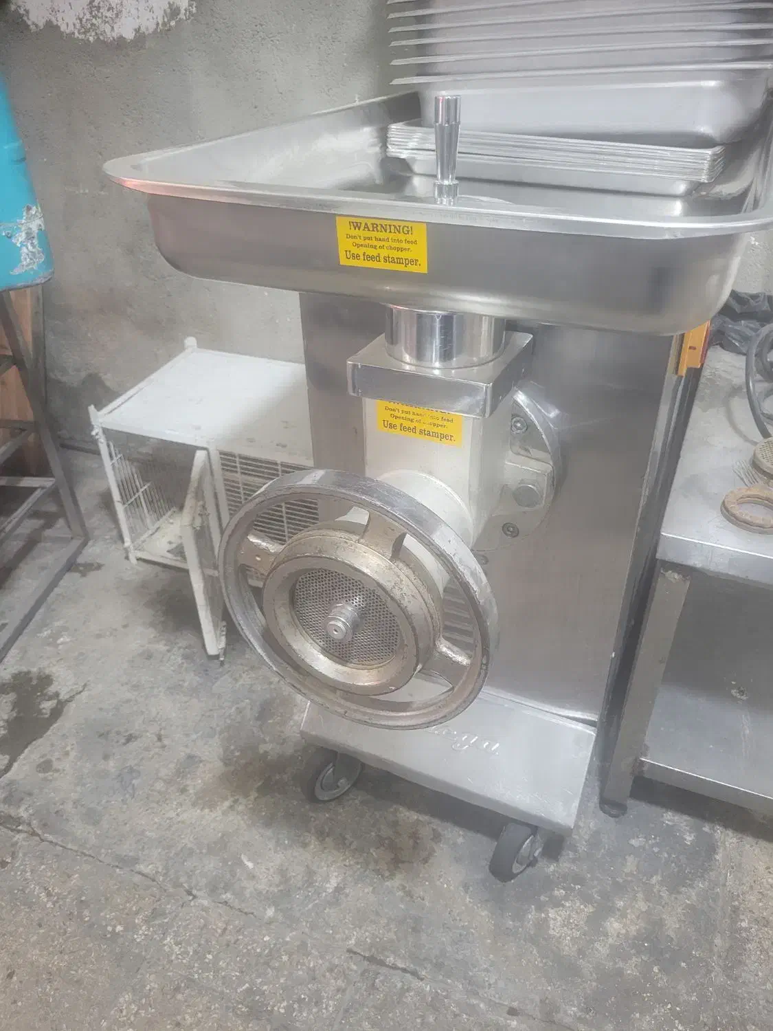 چرخ گوشت صنعتی|خردکن، آسیاب، غذاساز|تهران, نعمت‌آباد|دیوار