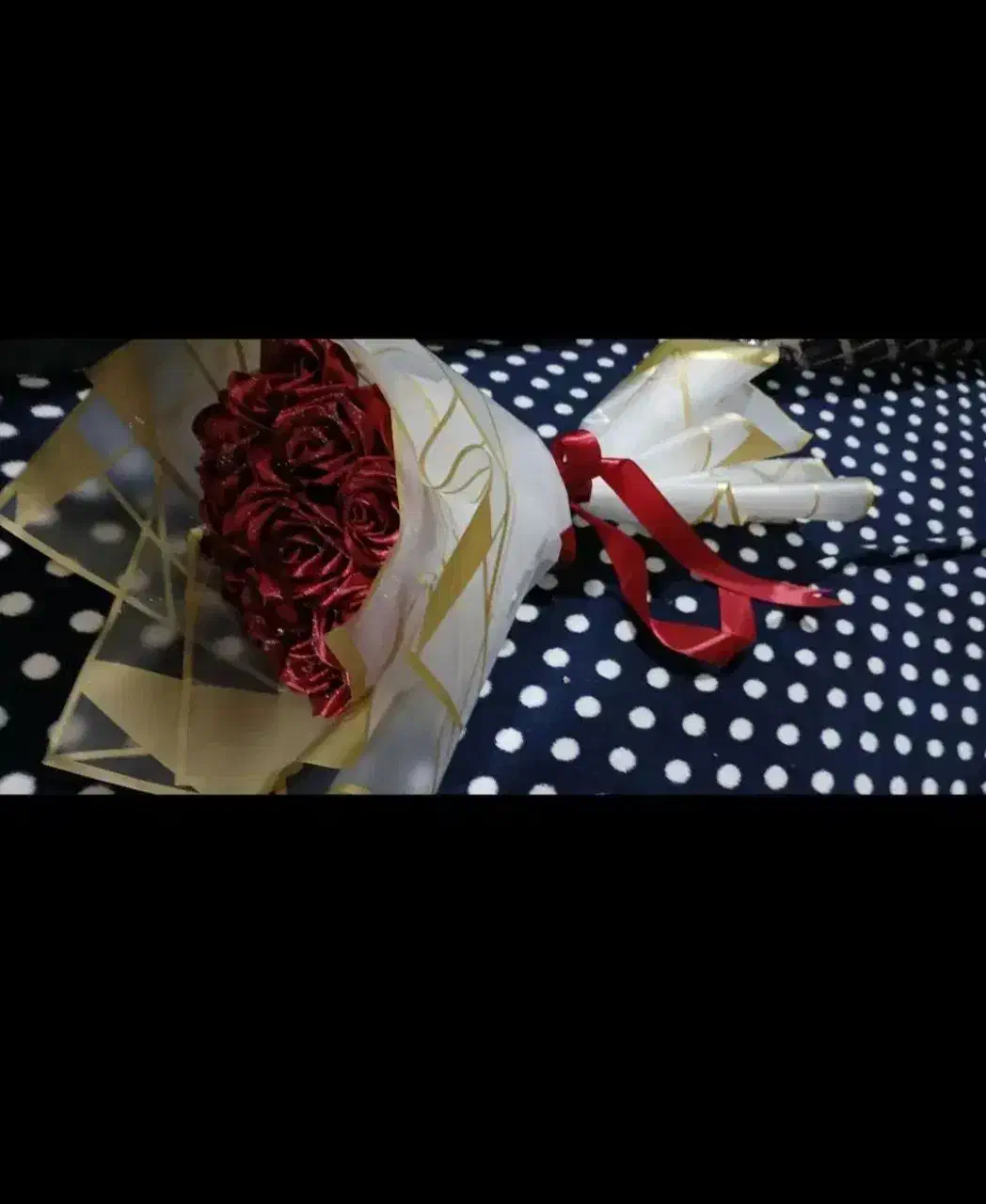 دسته گل روبانی زیبا|گل مصنوعی|زاهدان, |دیوار