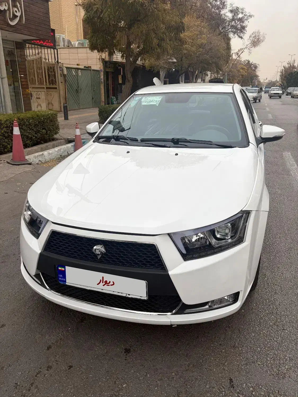 دنا پلاس ۶ سرعته فول با رینگ پا به صفر|خودرو سواری و وانت|اصفهان, گلزار|دیوار