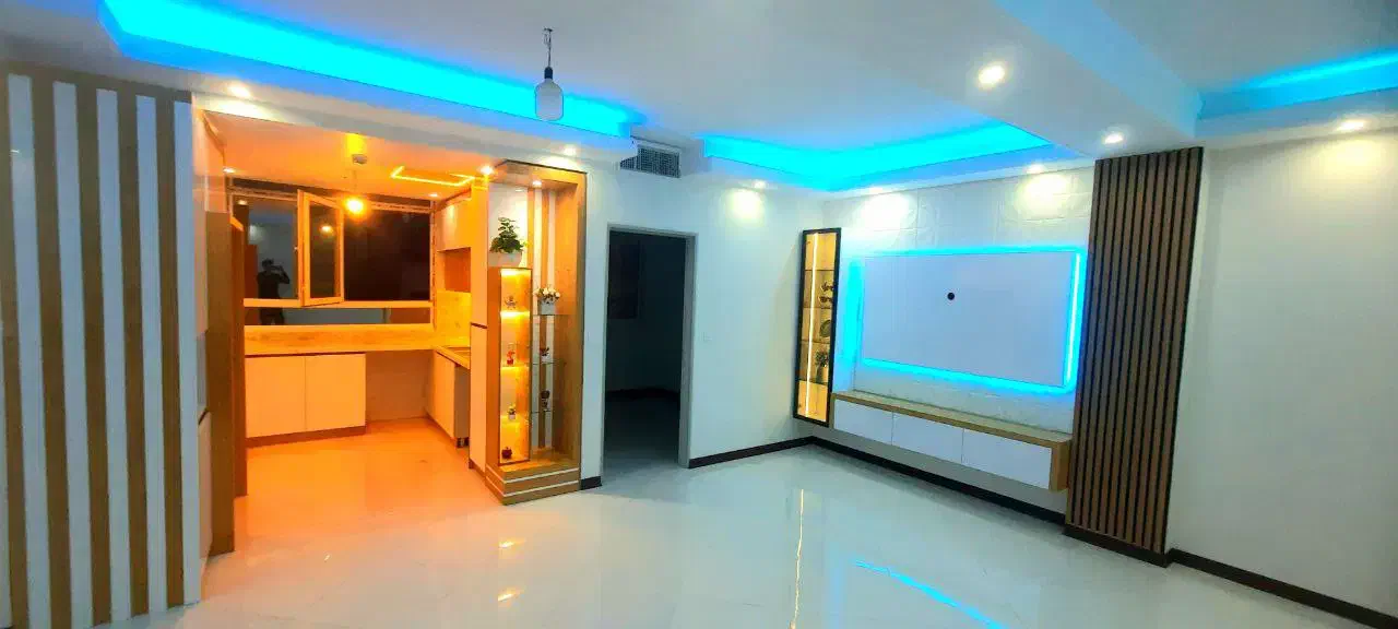 آپارتمان/۸۰متری/نوساز/ با پارکینگ/ترکاشوند