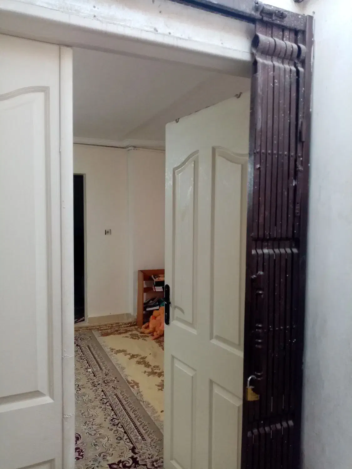 آپارتمان 50 منری طبقه پنجم|فروش آپارتمان|روداب, |دیوار