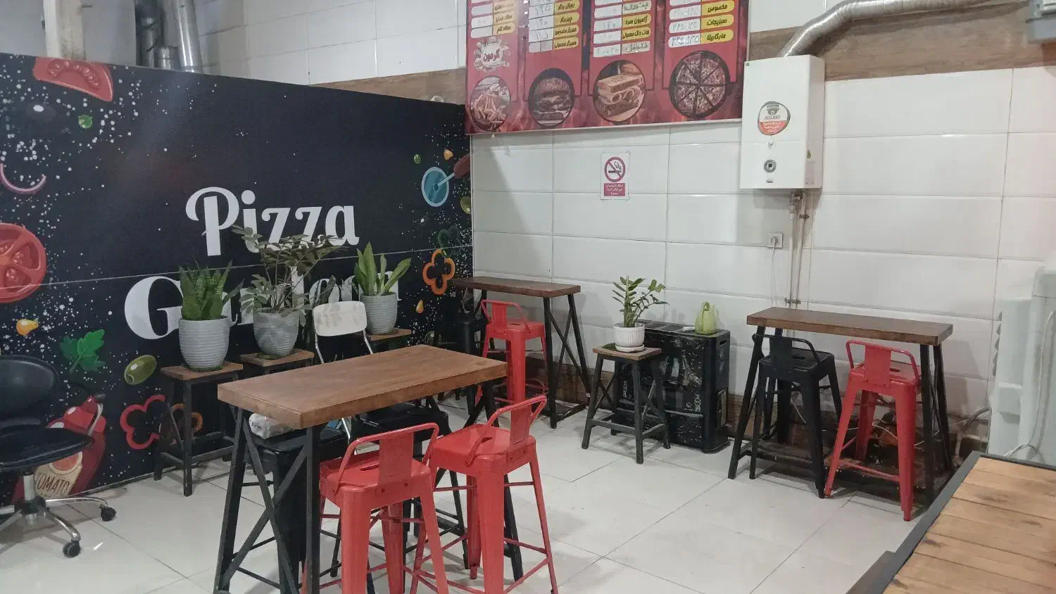 نیروی کار فست فود|استخدام خدمات فروشگاه و رستوران|قرچک, میرزائی شمالی|دیوار