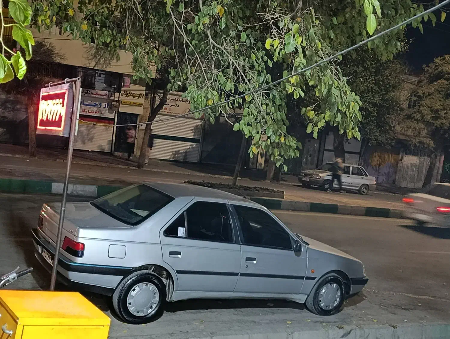 پژو405 مدل 93 داشبورد جدید عروسک|خودرو سواری و وانت|بروجرد, |دیوار