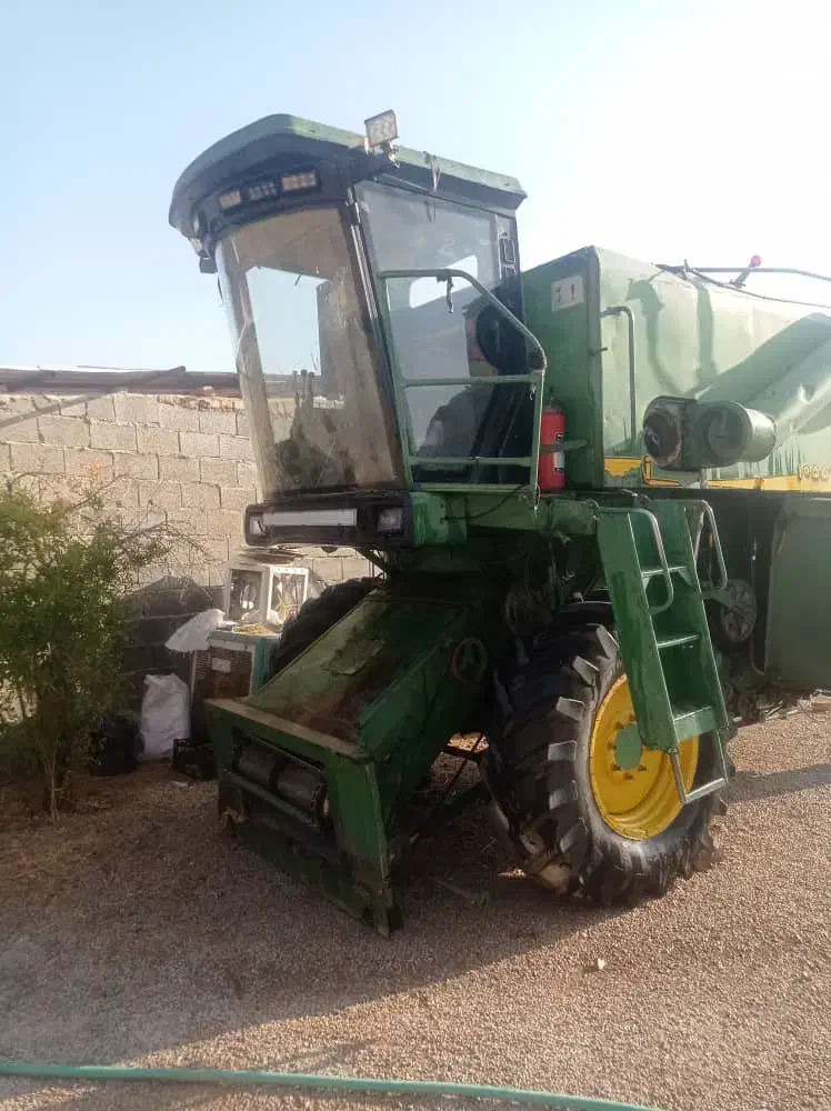 کمباین فرانسه درجه یک به شرط|خودرو سنگین|مرودشت, فاز دوم شهرک فرهنگیان|دیوار