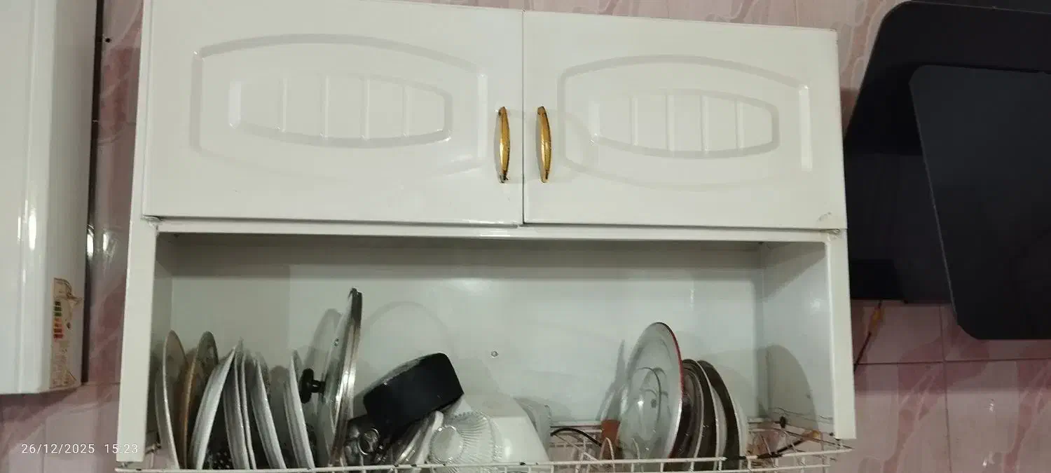 آبچکان|آب‌چکان و نظم‌دهنده ظروف|خرم‌آباد, |دیوار