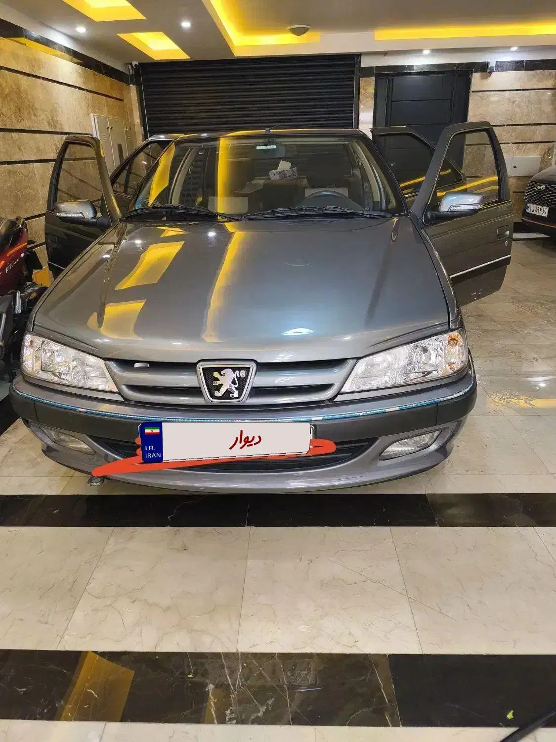 پژو پارس سال مدل 97|خودرو سواری و وانت|تهران, ابوذر|دیوار