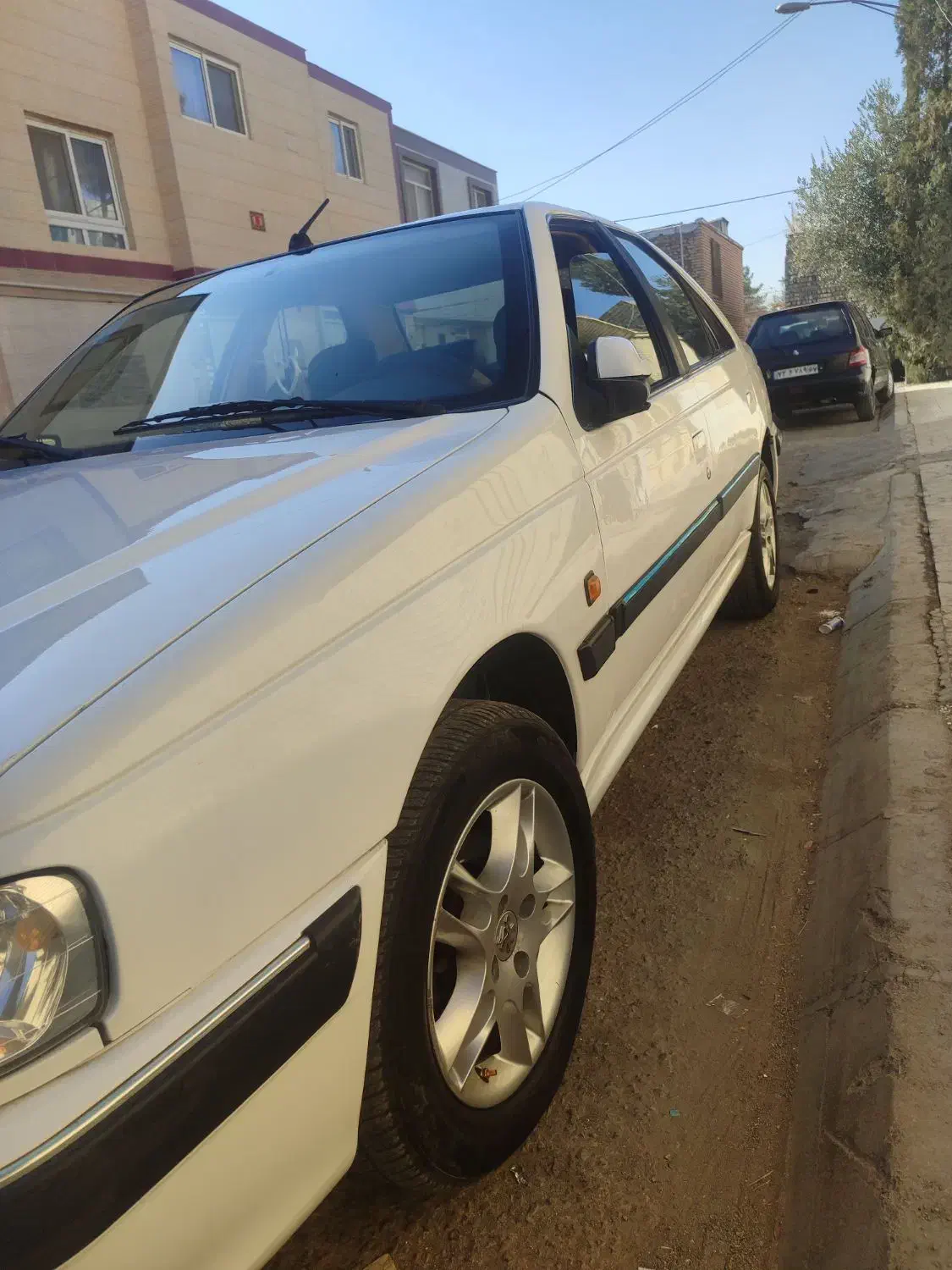 پژو پارس تیوفایو مدل ۹۷|خودرو سواری و وانت|اصفهان, قائمیه|دیوار