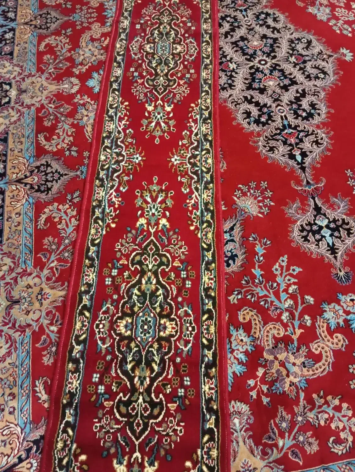 کناره فرش|فرش|اهواز, زیتون کارگری|دیوار